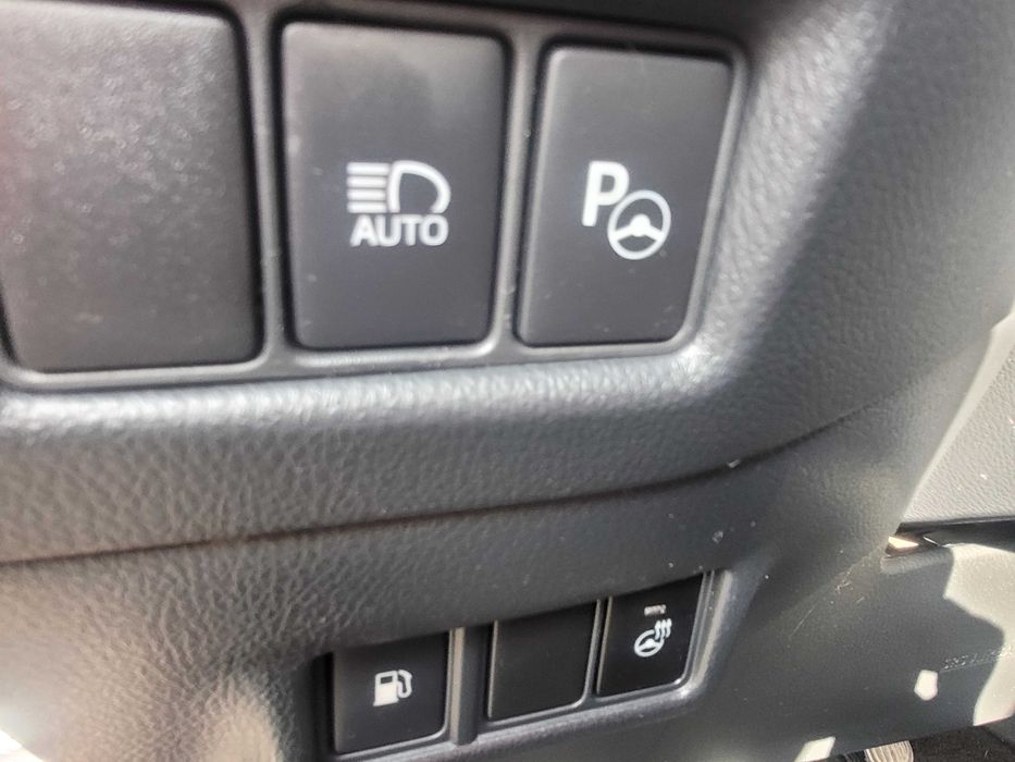 toyota chr 1.8 hybrid