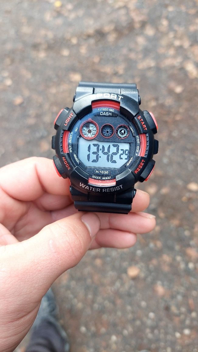 G-shock чисто нов