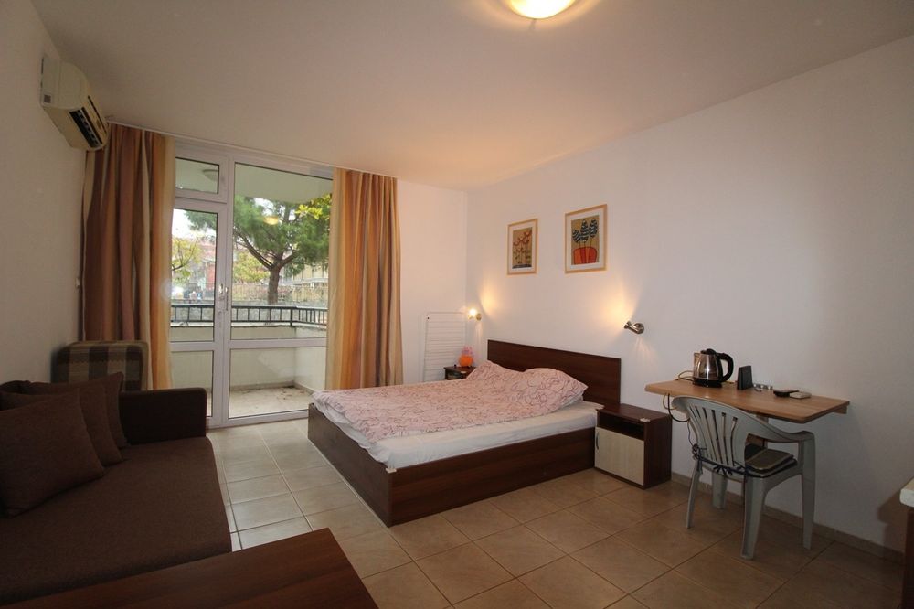 Студио в Слънчев Бряг