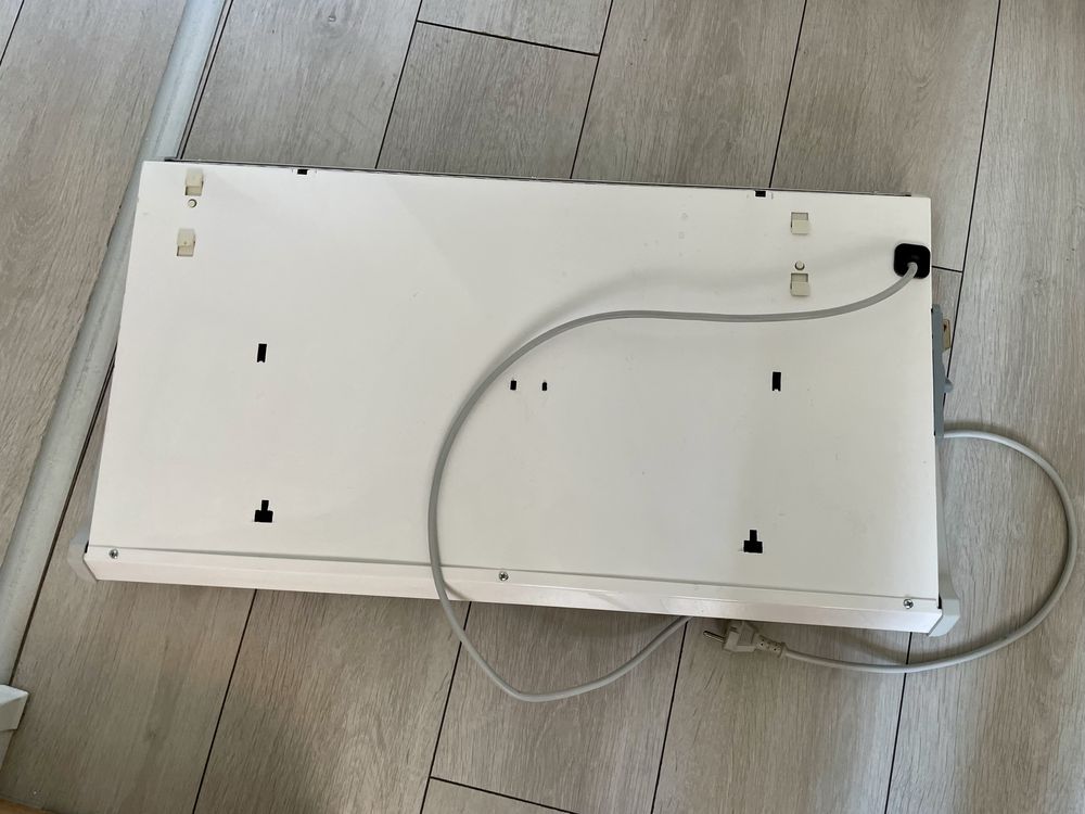 Eldom Invest,Tesy-1000W(WI-FI)