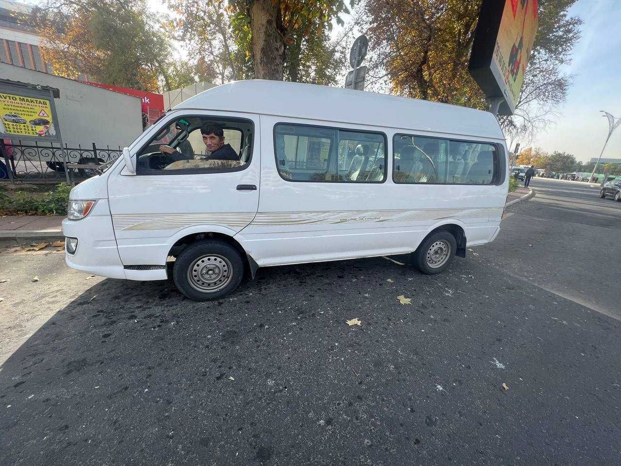 Kinglong minu bus toqqista bo ta bor holati yahwi liniyada ishlagan sr