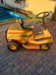 Vand tractoras de tuns iarba,Stiga