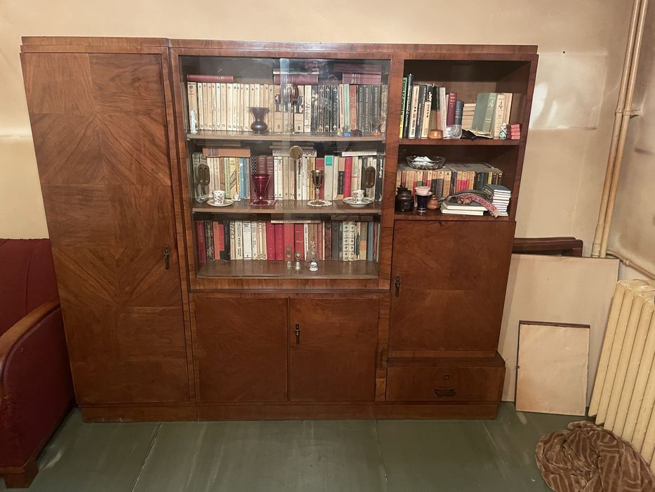 Donez carti diferiti autori !