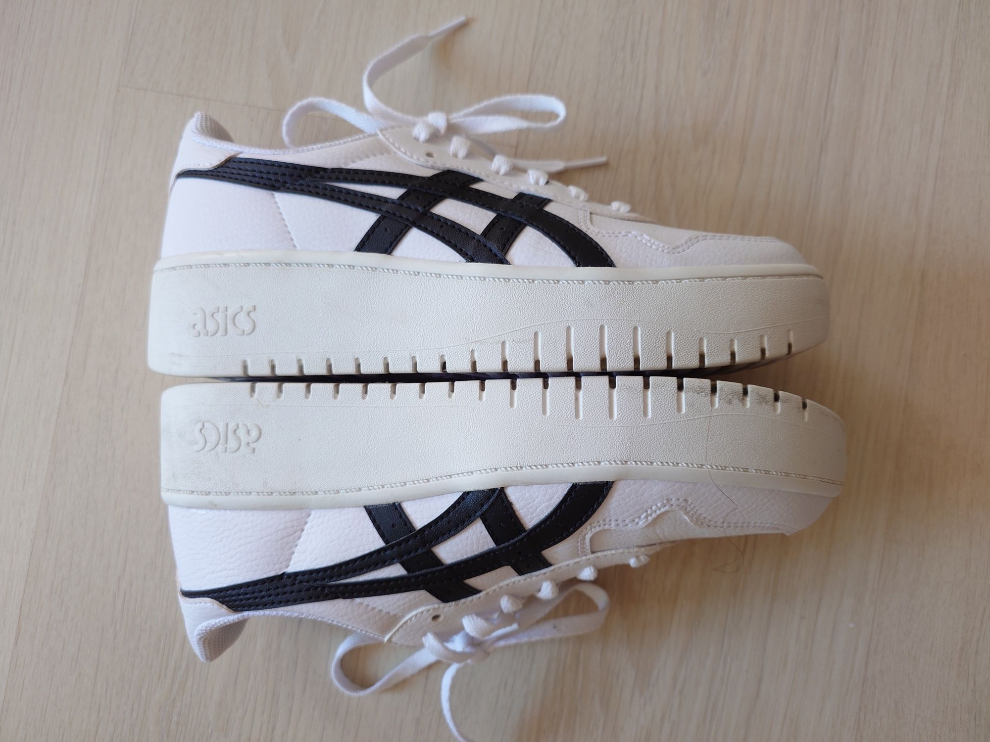 Asics дамски кецове