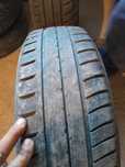 Anvelope de vara 185/65/R15 echipate cu jante de aliaj in 4 prezoane