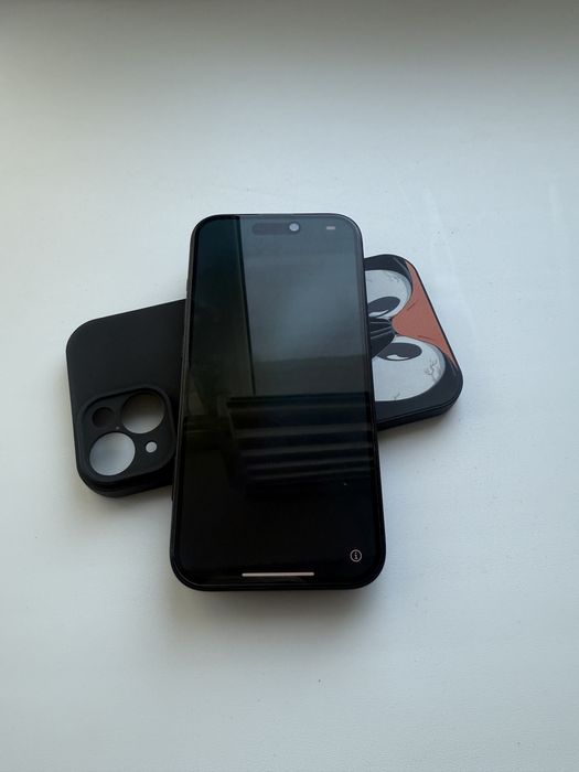 Айфон 15 черный