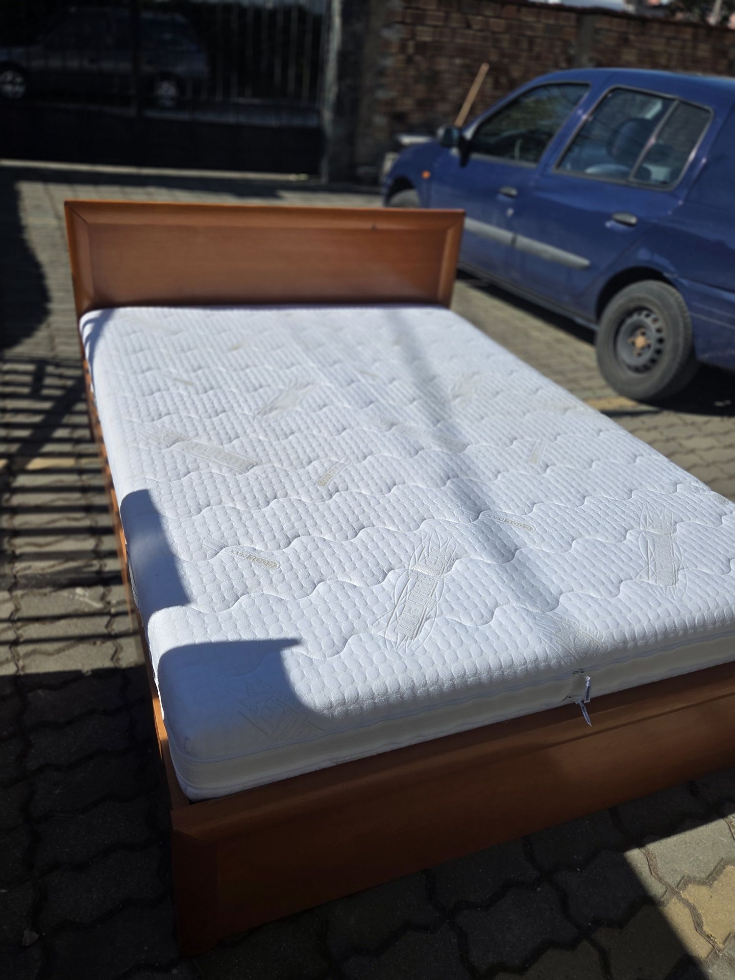 ЗАПАЗЕНА.   Чамова  спалня + матрак 164х200