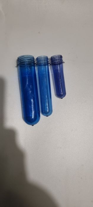 Продаю пэт формочки брак.200 тг 1 кг