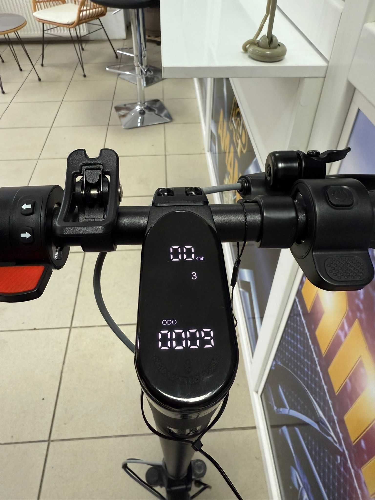 Trotineta electrica Jeep Sentinel V3 Noua AGP Amanet Cod 2011