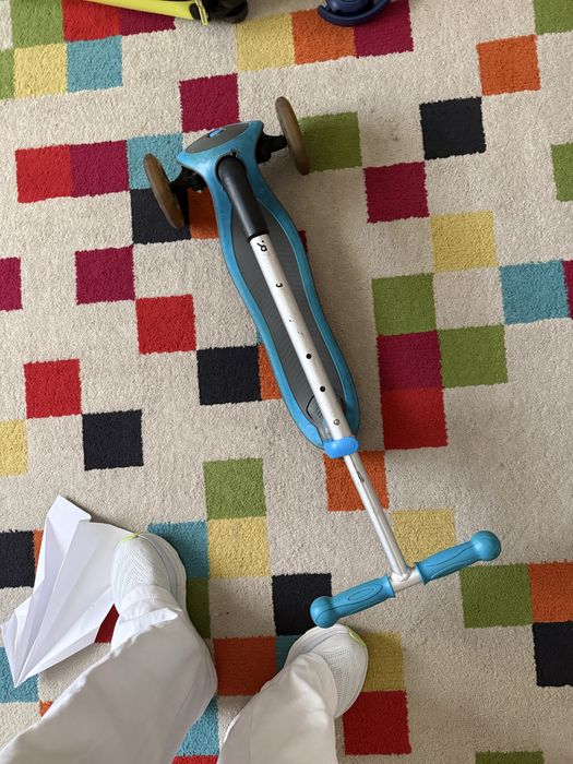 Trotineta GLOBBER 3 roti