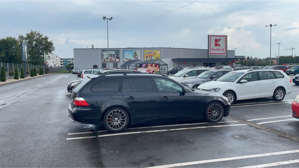 BMW Seria 5 E61 530d