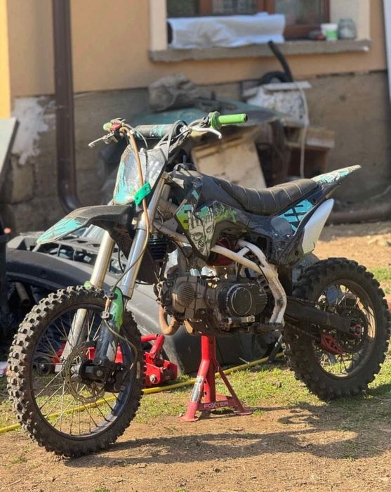 Кросов мотор YFC yx140cc