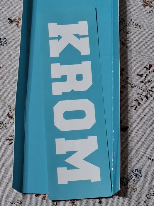 Kendama krom pop din America