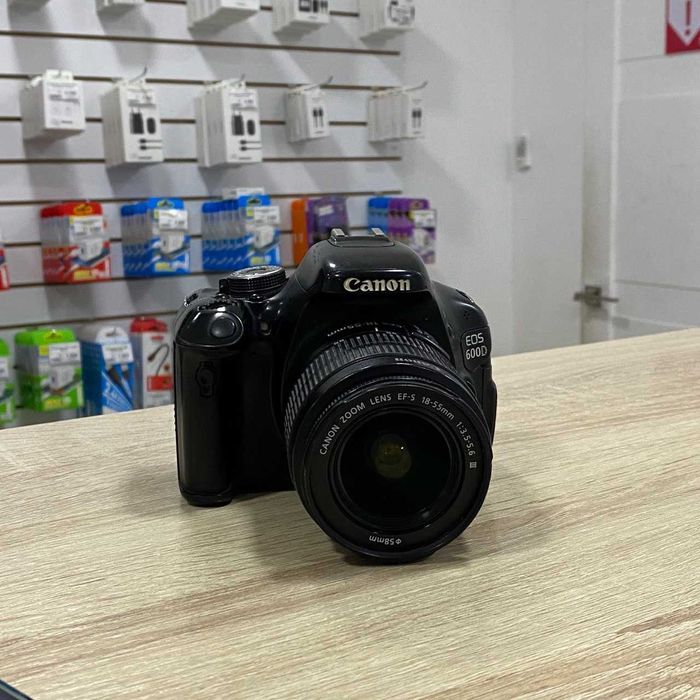 Цифровой фотоаппарат Canon 600D/sk150766