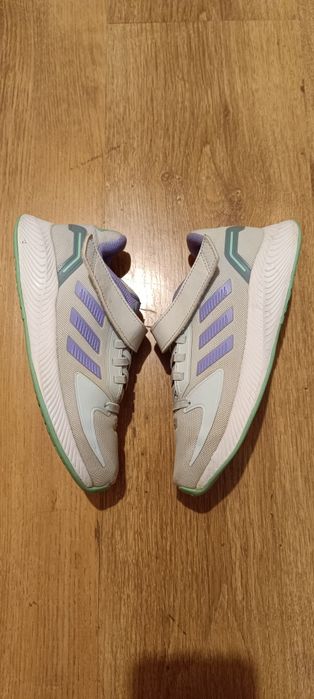 Адидас маратонки