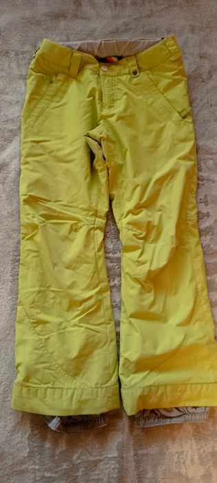 Сноуборд екип (136-147см), обувки (22см)