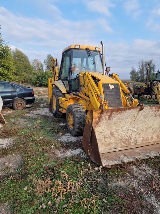 Buldoexcavator JCB 3CX  An 2001