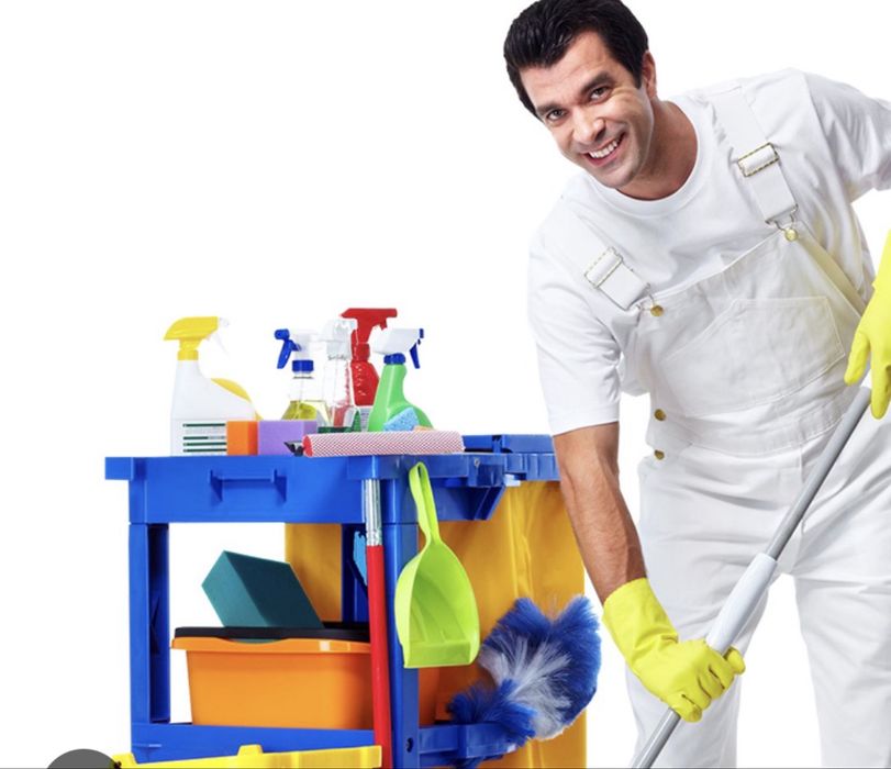 Prestez servici de curatenie acasa sau la birou