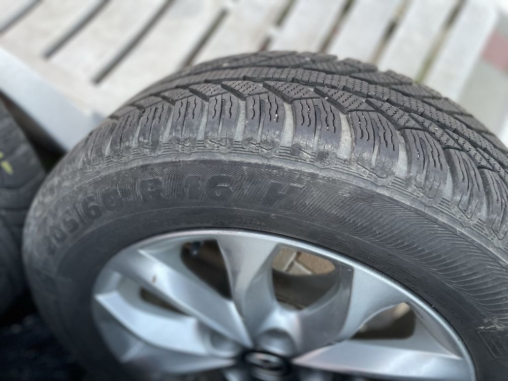 Jante originale Mazda 3, 5x114,3 cauciucuri iarna 205/60/16