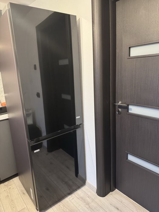 Vand frigider in Craiova nefolosit