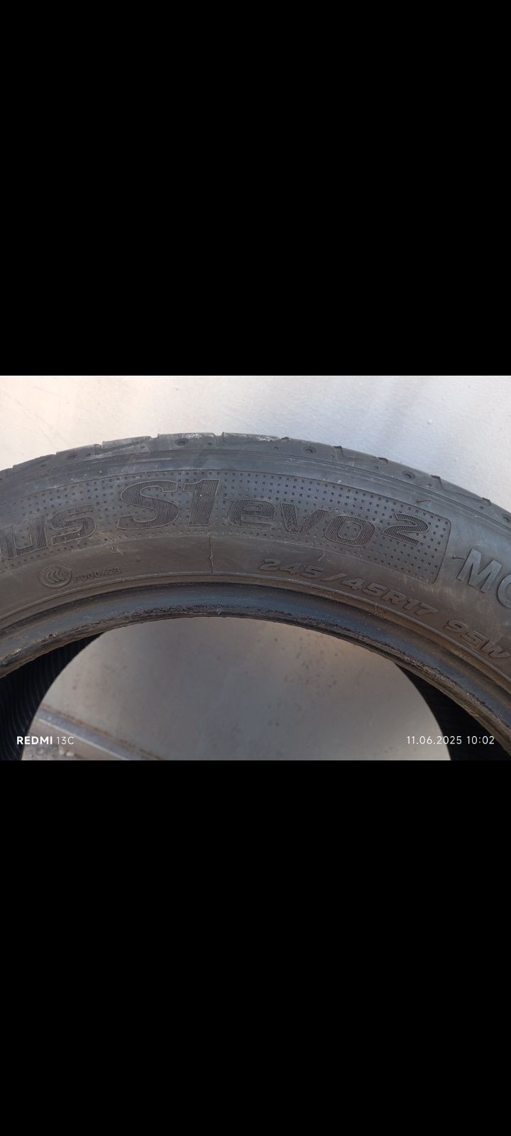 1 Брой 245/45/17 Hankook