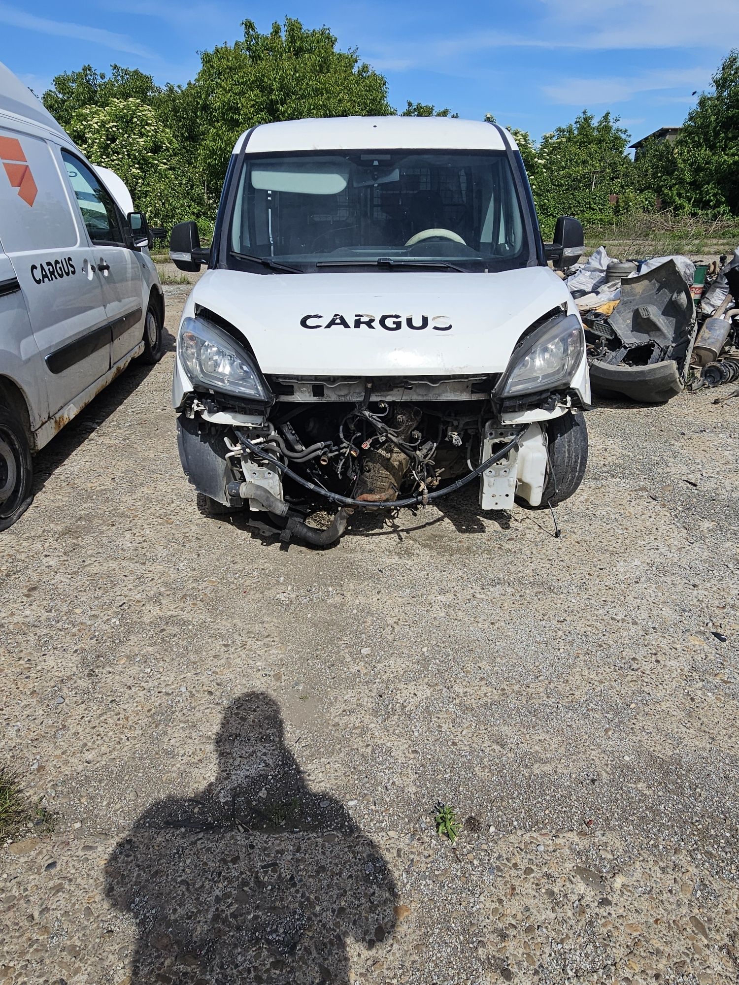 Dezmembrez Fiat doblo 2015