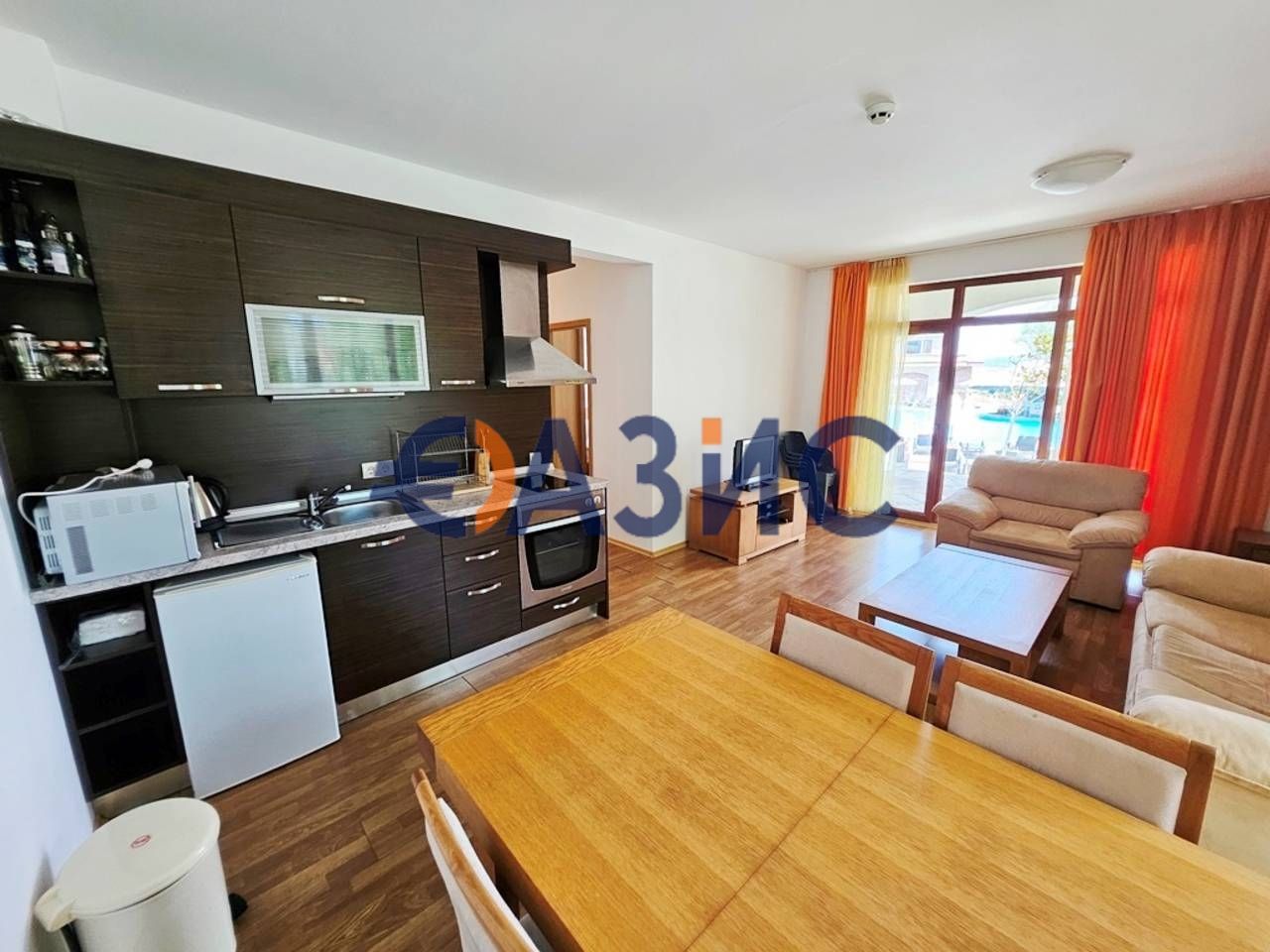 Продава се Двустаен апартамент в Ахелой - 82 кв.м за 731 €/кв.м - Снимка #1