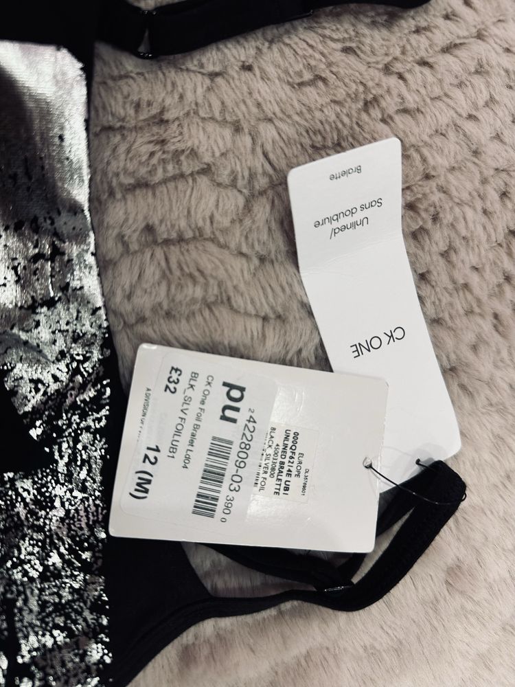 Оригинално бюстие Calvin Klein
