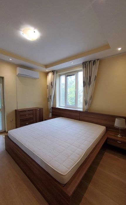 Дава се под наем Четиристаен апартамент в Банкя - 110 кв.м за 860 € - Снимка #8