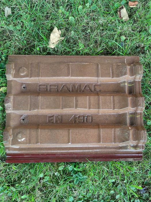 Vând Țiglă Bramac