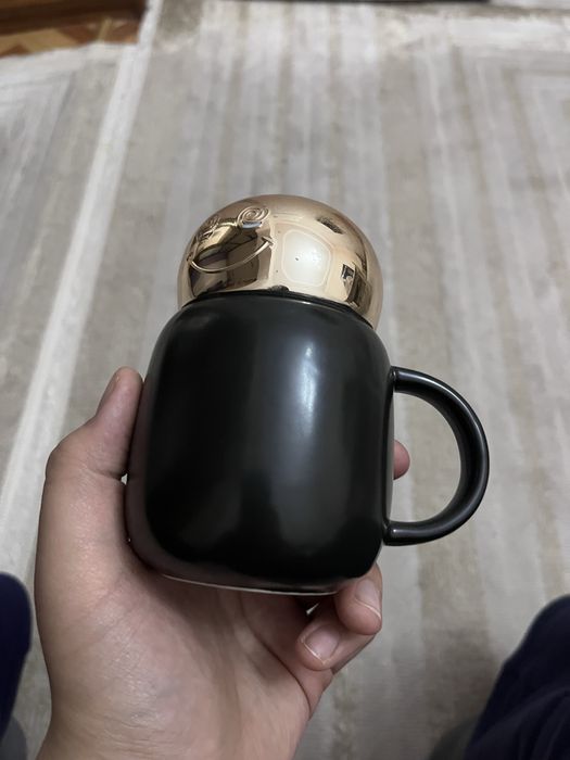 Кружка с крышкой