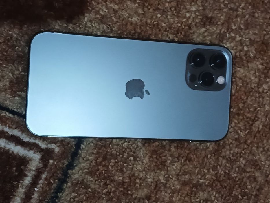 Masallan.. Iphone .12 pro ::