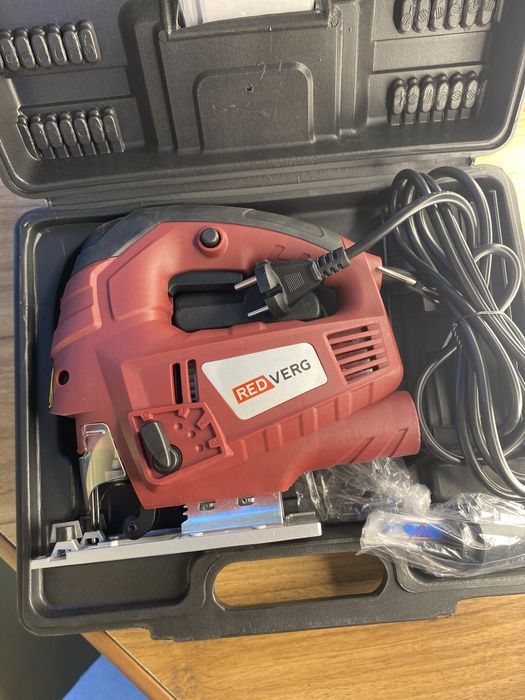 Строительный инструмент Лобзик