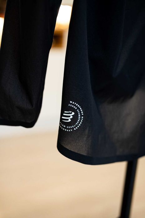 Geaca alergare Compressport Thunderstorm Waterproof 25/75 Jacket