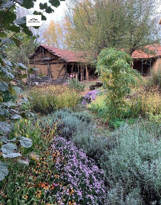 Продава се Къща в с. Долни Драгойча, Област Габрово - 252 кв.м за 711 €/кв.м - Снимка #4