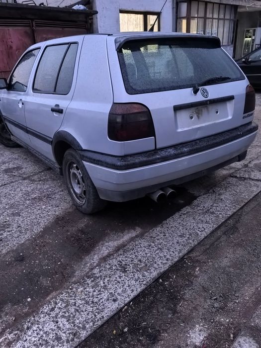 Голф 3 1.6 101 на Части