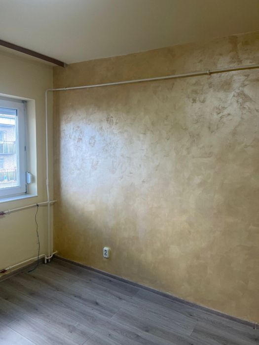 Chirie garsoniera Rogerius 220 euro