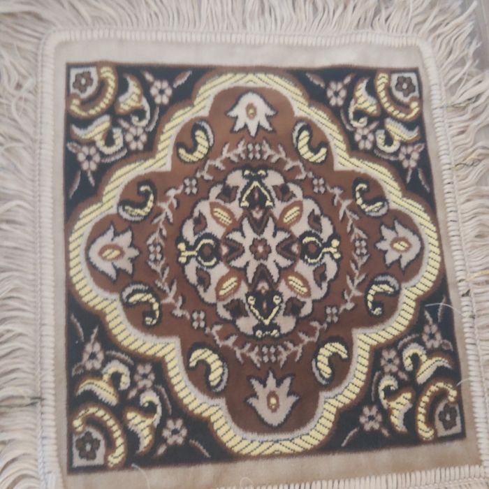 Коврики  для   стулев