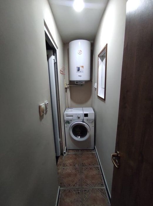 Едностаен апартамент, под наем, Център