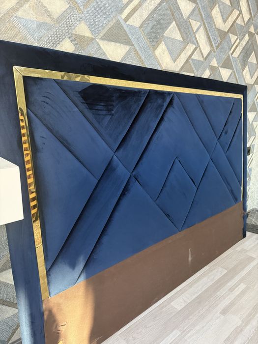 Кровать двухспальная