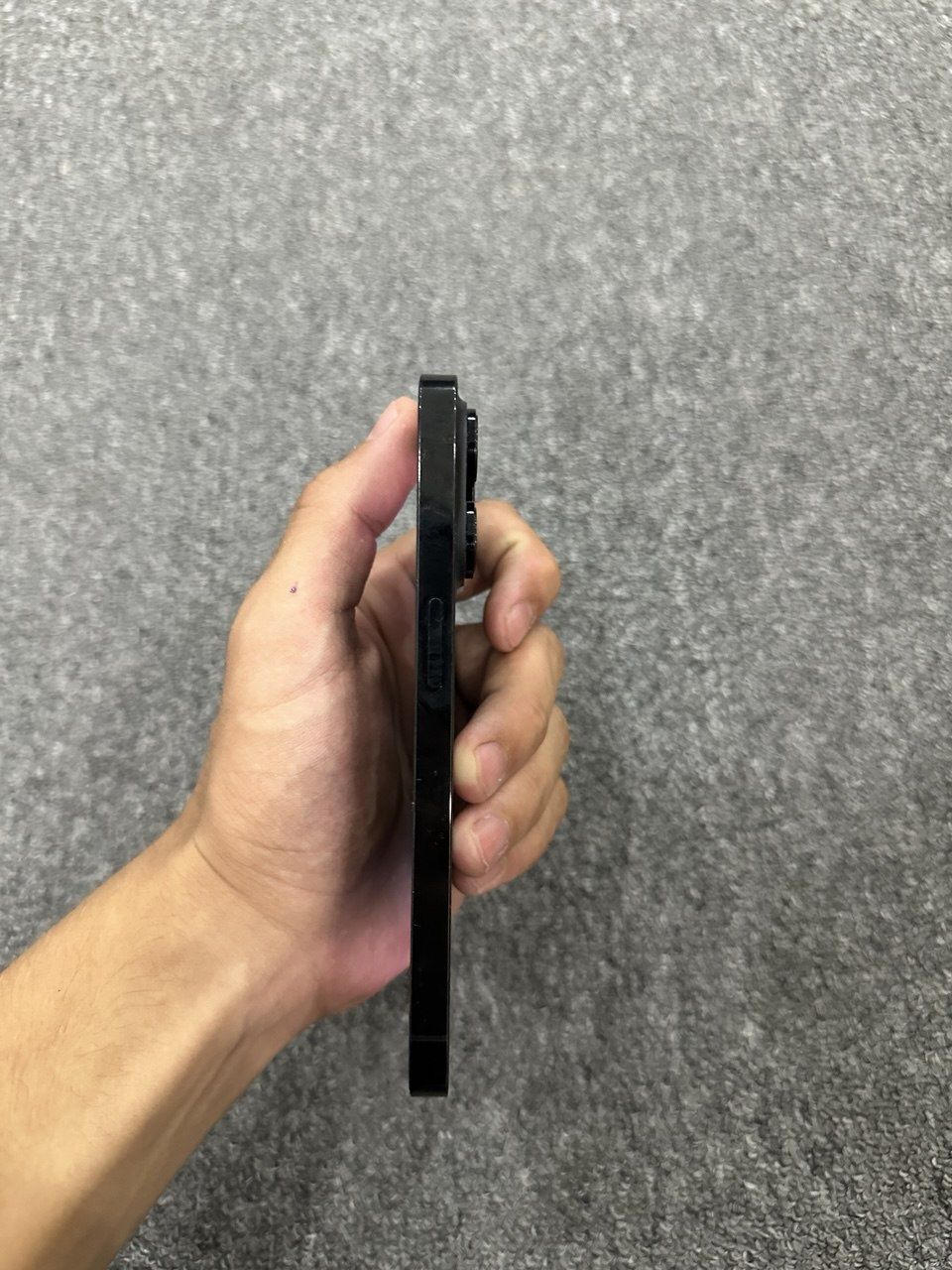 iPhone 14 pro ..