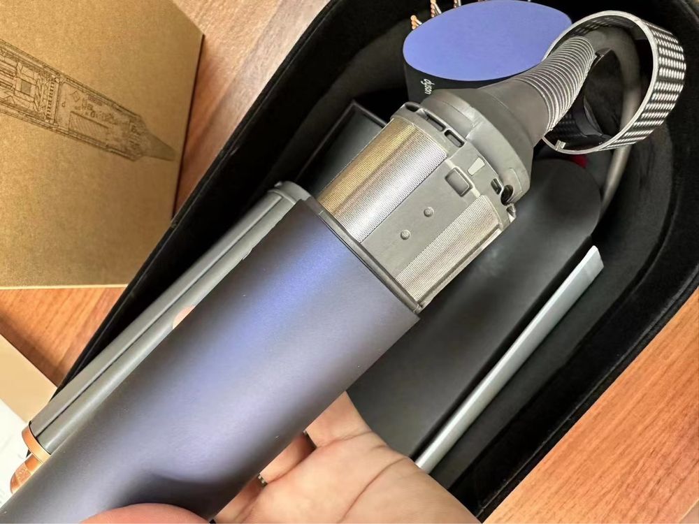 Dyson HS05 Nou Perussian Blue