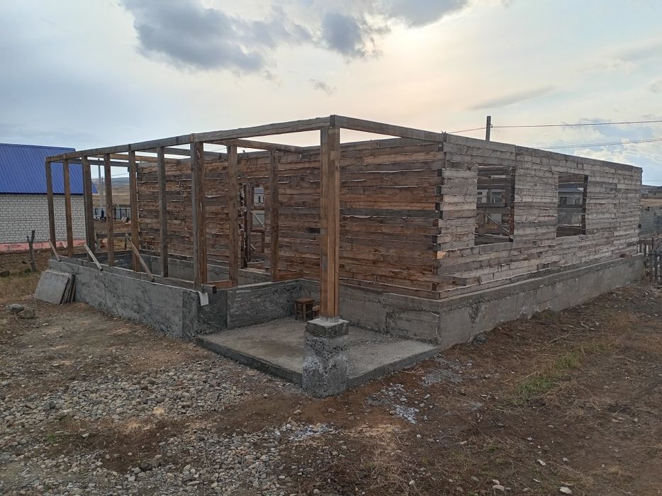 Продам Дом недостроенный