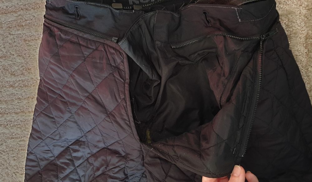 Pantaloni motociclism