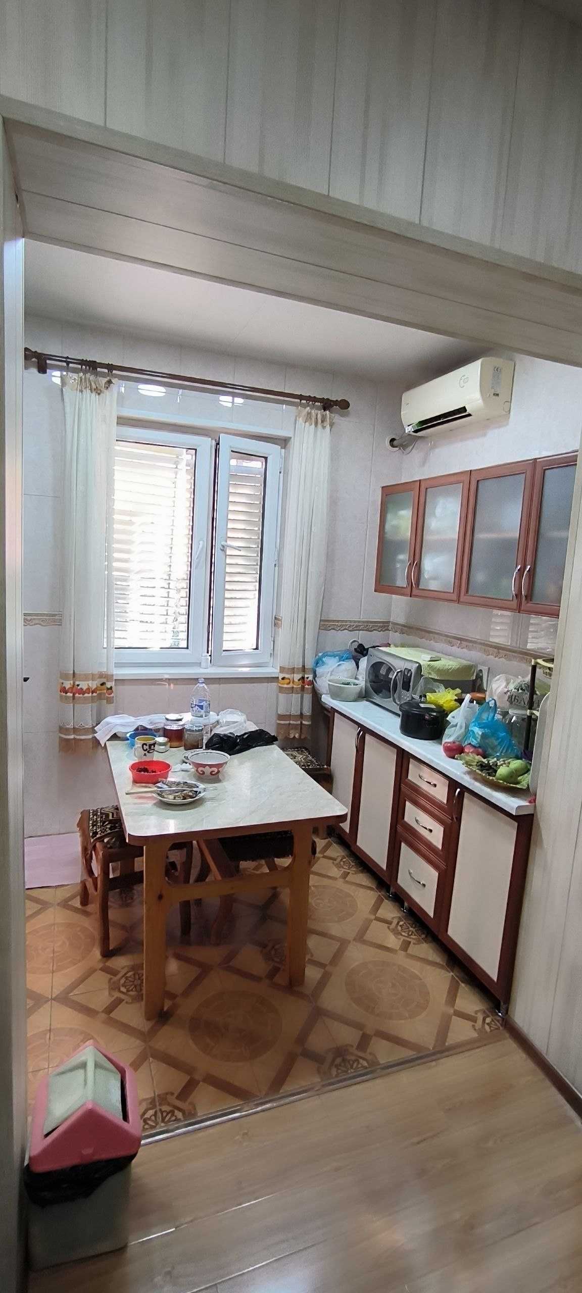Срочно Продаётся 4-ком. квартира. Сергели — Спутник-16