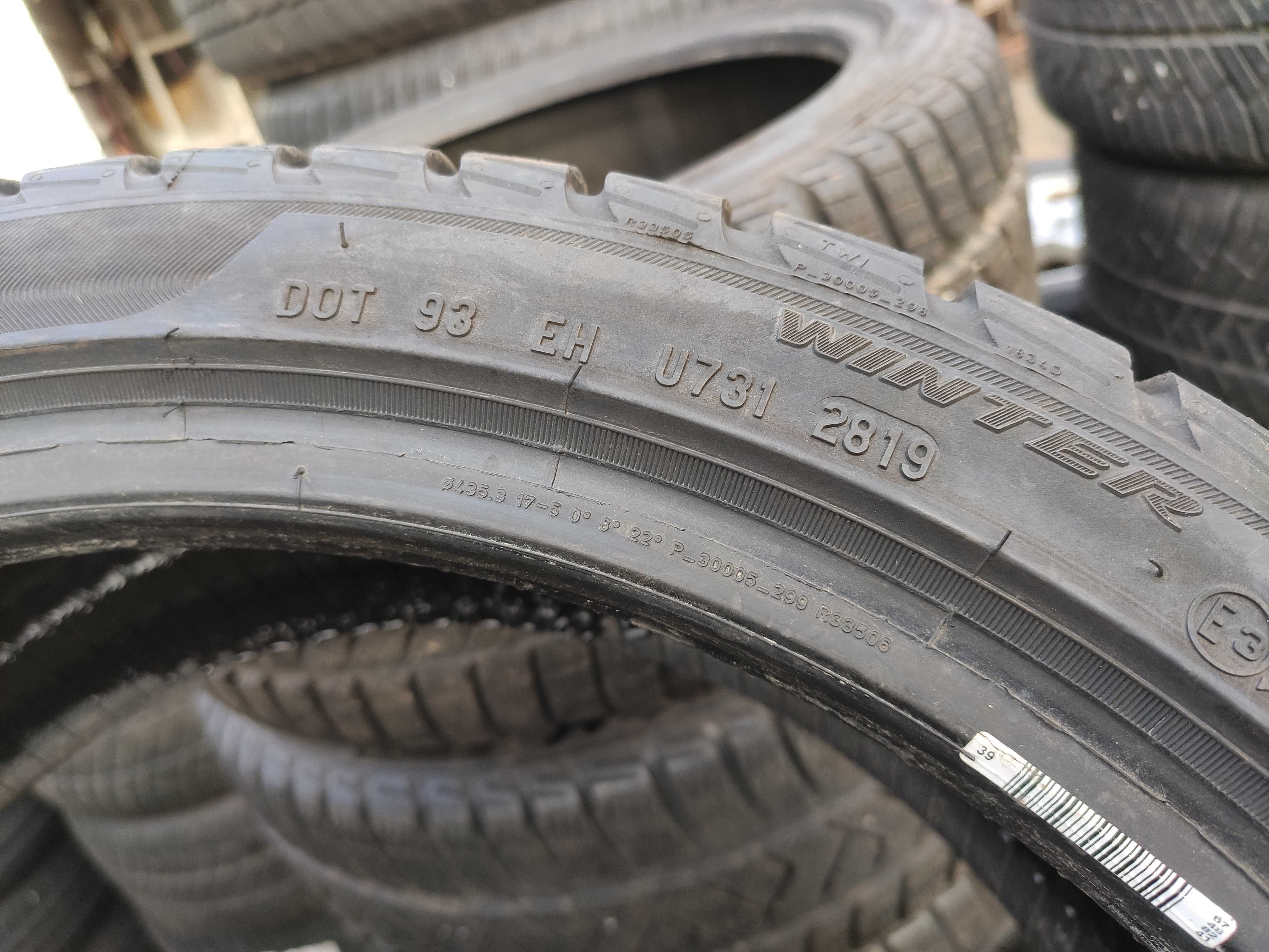 4бр Зимни гуми 205 40 17 - Pirelli