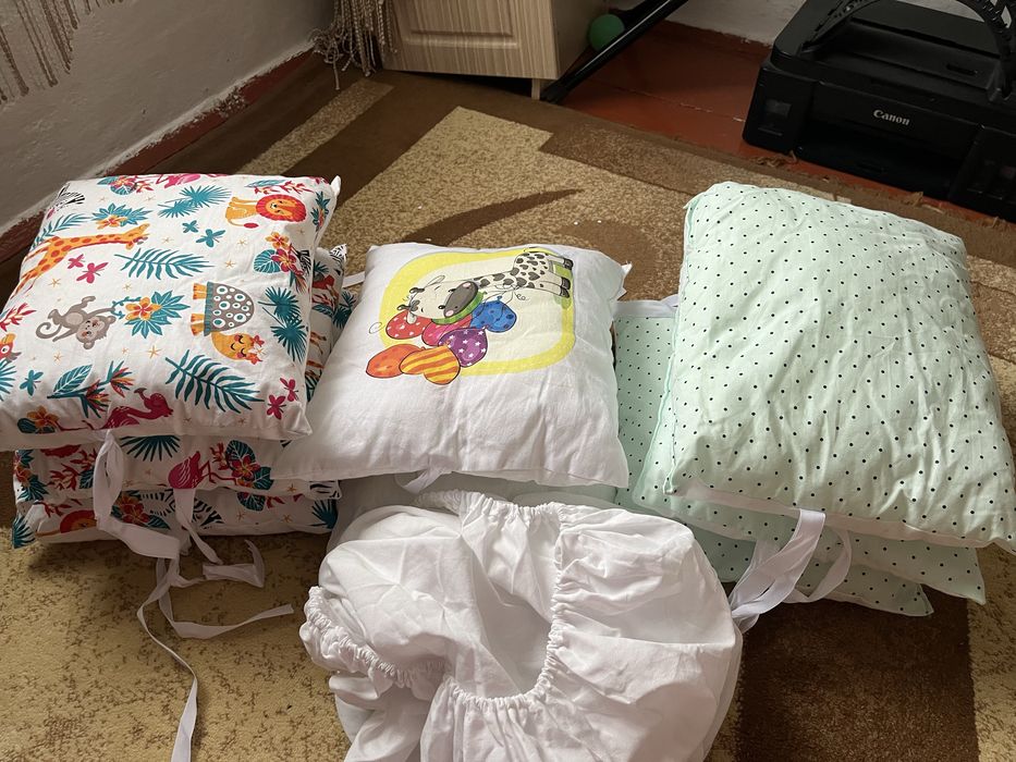 Новые бортики (подушки)для манежа