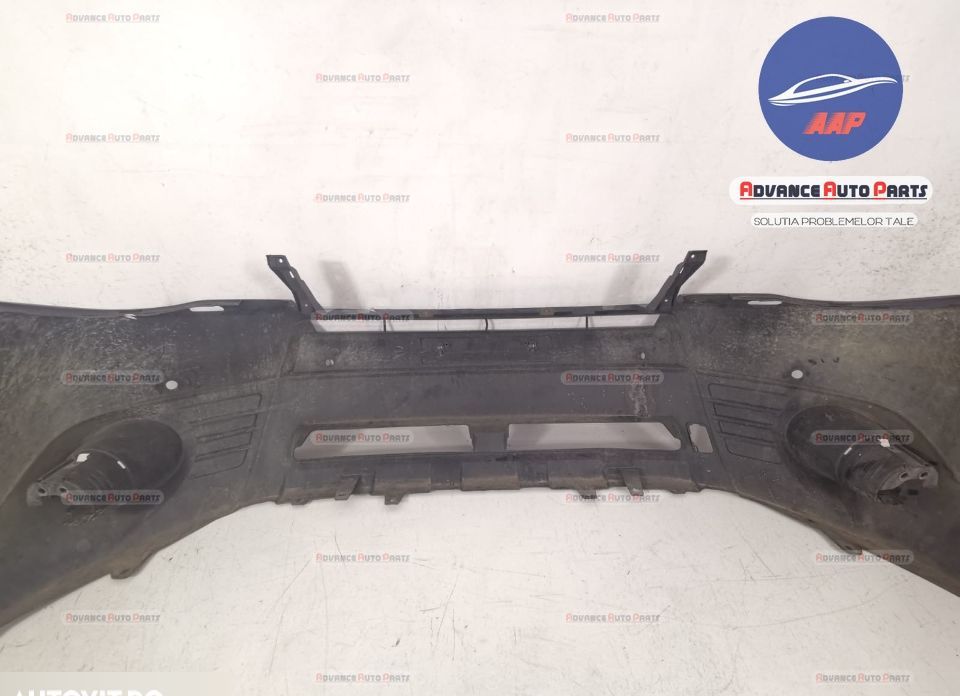 Предна броня с мивки и сензори, оригинална Субару Форестер 3 [Предната