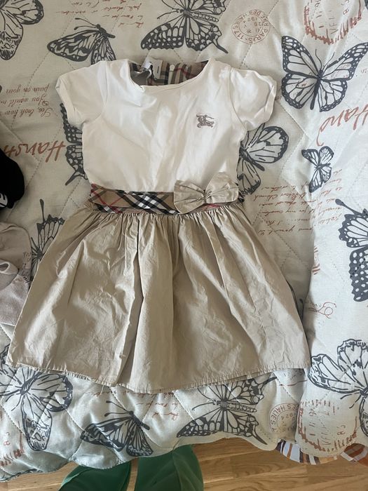 Оригинална рокля на Burberry 98