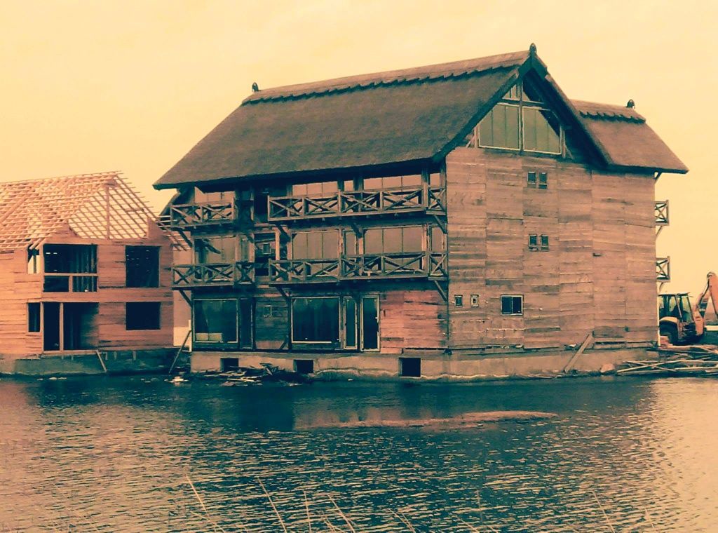Vând / variante complex Delta Dunării Crișan . RATE DIRECT PROPRIETAR